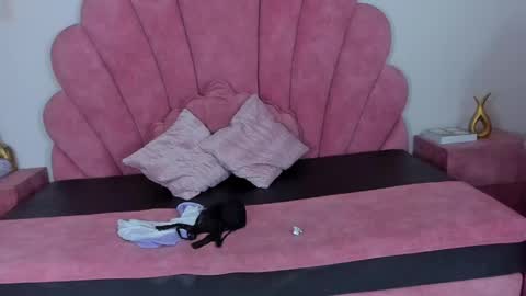 Snapshot of antonella_foxxxx chatting on June 2026 02:45:01 PM antonella_foxxxx online show from June 2026 02:45:01 PM