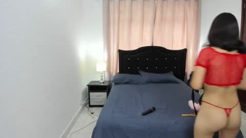  Antonella  online show from December 2025 06:17:01 PM