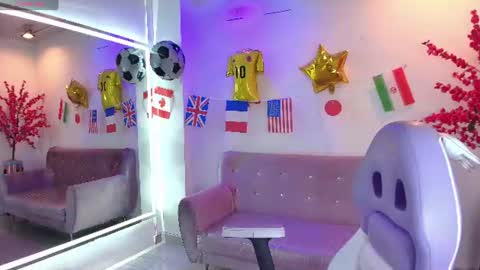 Snapshot of antonella_wiild chatting on July 2026 03:46:02 AM Antonella online show from July 2026 03:46:02 AM