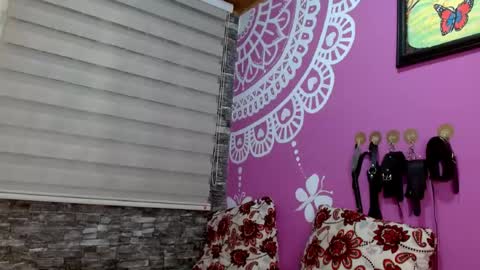 AntonellaAndNoah online show from February 2026 04:55:01 AM