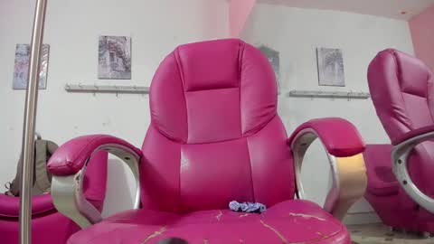 ANTONELLA online show from November 2025 11:35:01 AM