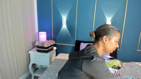 Snapshot of antonellaparker chatting on February 2025 10:28:02 AM Sarah online show from February 2025 10:28:02 AM