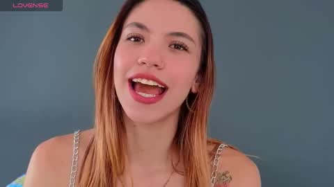 Antonella  online show from November 2025 02:16:01 PM