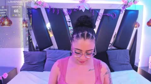 A N T O N E L L E  online show from January 2026 11:26:02 AM