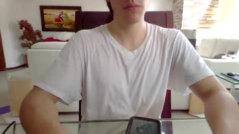 Snapshot of antonio_ricci chatting on February 2025 07:51:01 PM antonio_ricci online show from February 2025 07:51:01 PM