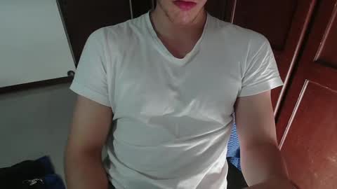 Snapshot of antonio_ricci chatting on September 2025 06:18:02 PM antonio_ricci online show from September 2025 06:18:02 PM