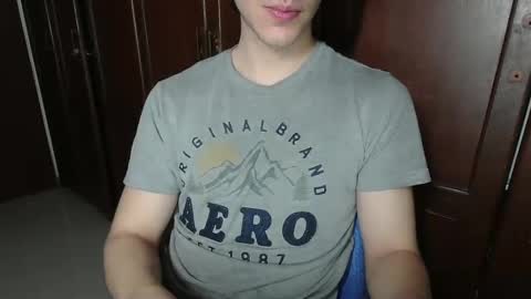 Snapshot of antonio_ricci chatting on October 2025 12:43:01 AM antonio_ricci online show from October 2025 12:43:01 AM