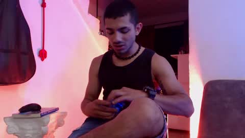 Hadez online show from March 2025 12:04:01 AM