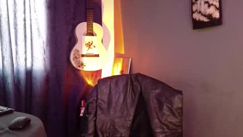 antonnello_ online show from March 2026 04:02:01 PM