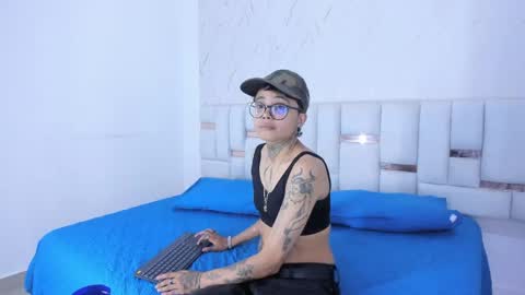 antony_d_ossa online show from April 2026 09:41:02 PM