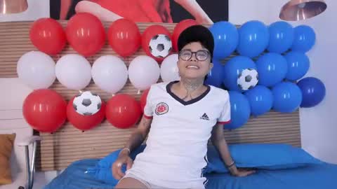 Snapshot of antony_d_ossa chatting on June 2026 08:22:02 PM antony_d_ossa online show from June 2026 08:22:02 PM