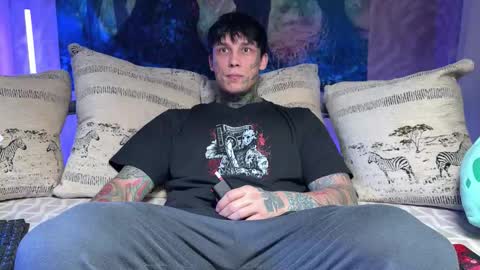 Snapshot of anubisgod88 chatting on January 2026 06:29:01 AM Tom online show from January 2026 06:29:01 AM