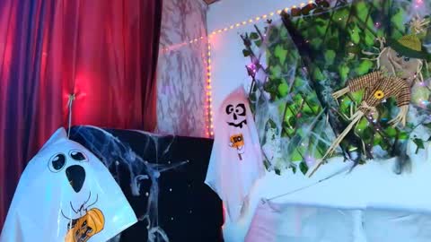 any mour online show from October 2025 06:09:01 PM