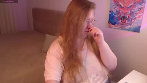 Snapshot of anya_muna chatting on September 2025 06:57:02 PM Anya Muna online show from September 2025 06:57:02 PM