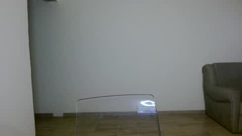 Anya online show from April 2026 09:39:33 PM