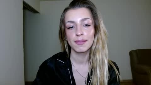 Snapshot of anyamurr chatting on April 2026 07:37:01 PM Anya online show from April 2026 07:37:01 PM