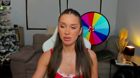 Anya online show from December 2025 02:35:01 PM