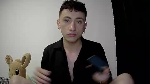 aogut17 online show from June 2026 05:53:02 AM