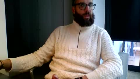 Snapshot of apc_3 chatting on December 2025 01:50:02 PM apc_3 online show from December 2025 01:50:02 PM