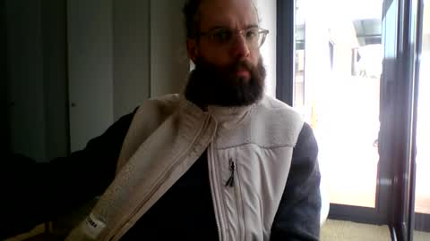 Snapshot of apc_3 chatting on February 2026 01:37:02 PM apc_3 online show from February 2026 01:37:02 PM