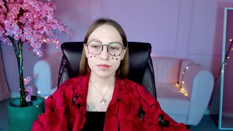 Snapshot of aphexqueen chatting on January 2025 03:04:02 PM APHEX QUEEN online show from January 2025 03:04:02 PM