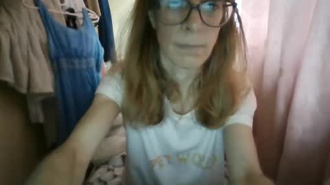 Snapshot of aphrodity_rox chatting on June 2026 04:05:01 PM Aphrodity Rox online show from June 2026 04:05:01 PM