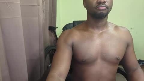 apollodarkmn online show from April 2026 07:22:01 PM