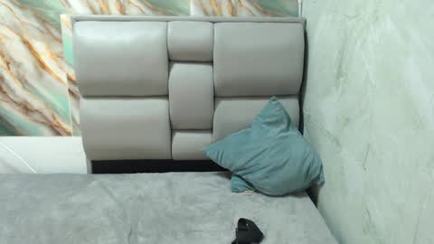 Snapshot of apolo01_ chatting on September 2025 06:45:01 PM Apolo online show from September 2025 06:45:01 PM