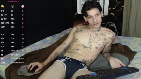 Snapshot of apolo01_ chatting on March 2026 12:03:02 AM Apolo online show from March 2026 12:03:02 AM