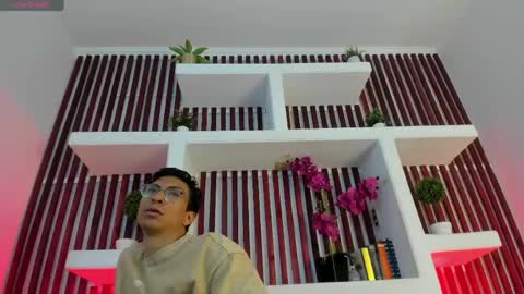 apolo_crus online show from May 2026 03:59:02 AM