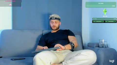 apolo_strange online show from November 2025 06:35:02 AM