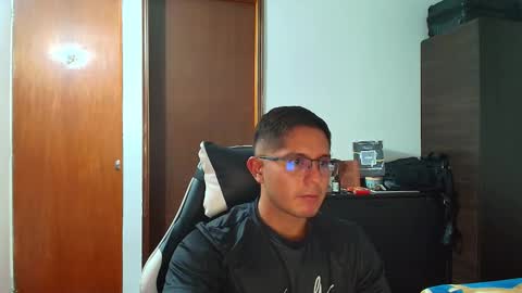 apoloo11 online show from December 2025 01:21:02 AM