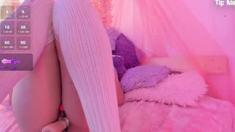 Lily online show from October 2025 02:48:01 PM