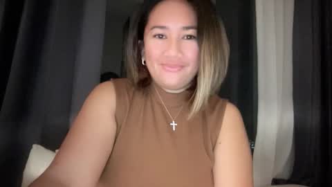 Anika online show from November 2025 06:04:02 PM