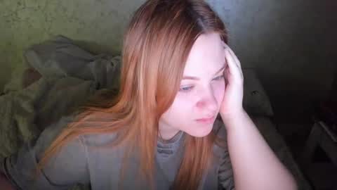 appleyummybuns online show from February 2026 05:29:01 PM