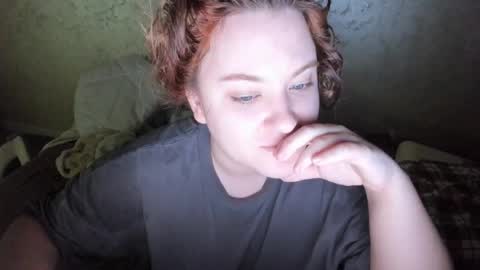 appleyummybuns online show from February 2026 11:40:01 AM