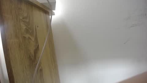 Snapshot of aprhillove chatting on December 2024 02:05:02 PM Aprhillove online show from December 2024 02:05:02 PM