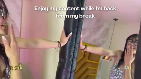   online show from November 2025 12:04:02 PM