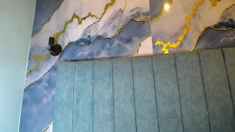 April online show from April 2026 07:58:02 PM