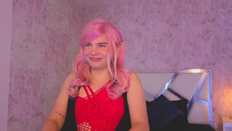 Isabella online show from March 2026 10:05:01 PM