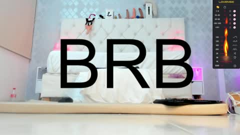 Snapshot of aprilbonnie chatting on January 2025 11:33:02 PM 3pm to 930 pm colombia online show from January 2025 11:33:02 PM