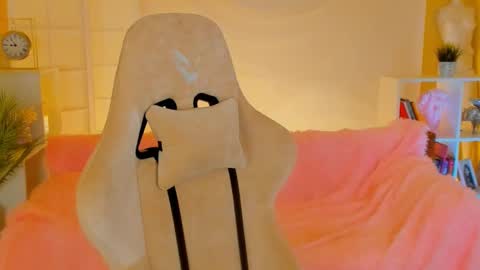 Snapshot of aprill_o_nill chatting on January 2025 11:17:01 AM aprill_o_nill online show from January 2025 11:17:01 AM