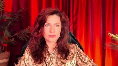 aprill_o_nill online show from May 2026 06:07:02 PM