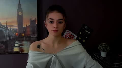 Aprill online show from January 2025 12:49:02 PM