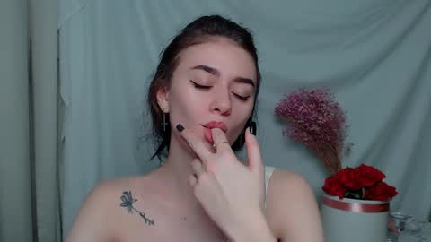 Aprill online show from January 2025 02:28:01 PM