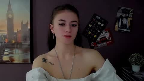 Aprill online show from February 2025 03:21:02 PM