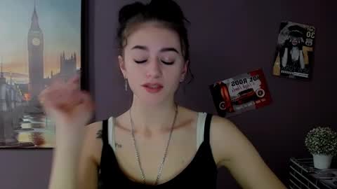 Aprill online show from February 2025 02:43:01 PM