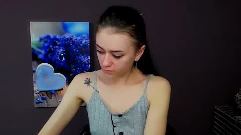 Aprill online show from March 2025 12:57:02 PM