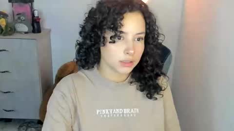 aqua emilly online show from September 2025 11:38:02 PM