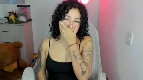 aqua emilly online show from January 2026 10:47:02 PM